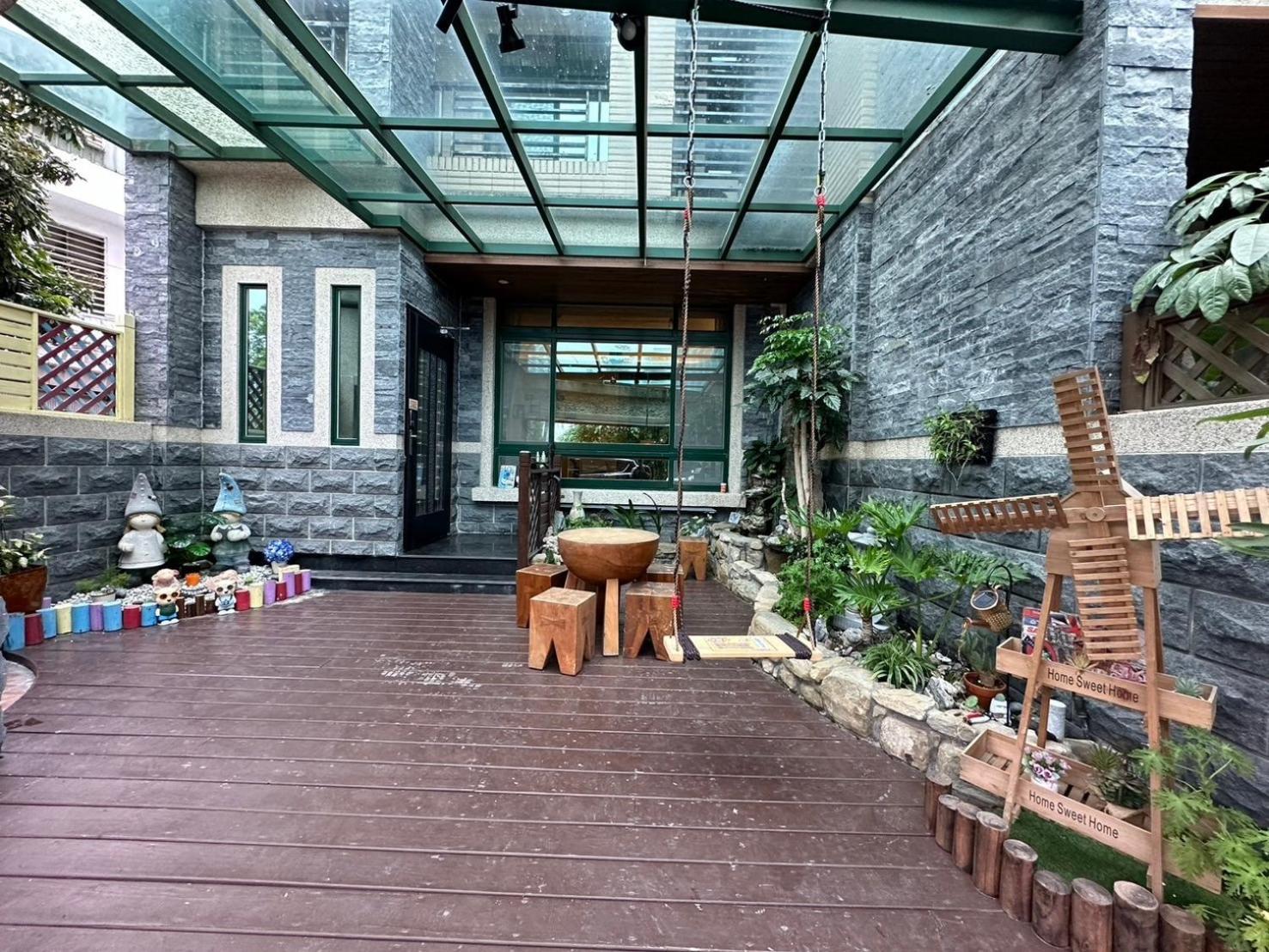 幸福滿屋民宿 Città di Hualien Esterno foto